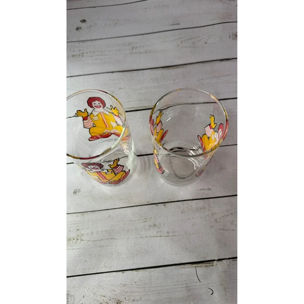 Vintage 1977 Ronald McDonald Collector Series Drinking‎ Glasses Set of 2 Clear